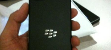BlackBerry 10: Looks To Make BlackBerry Cool Again.